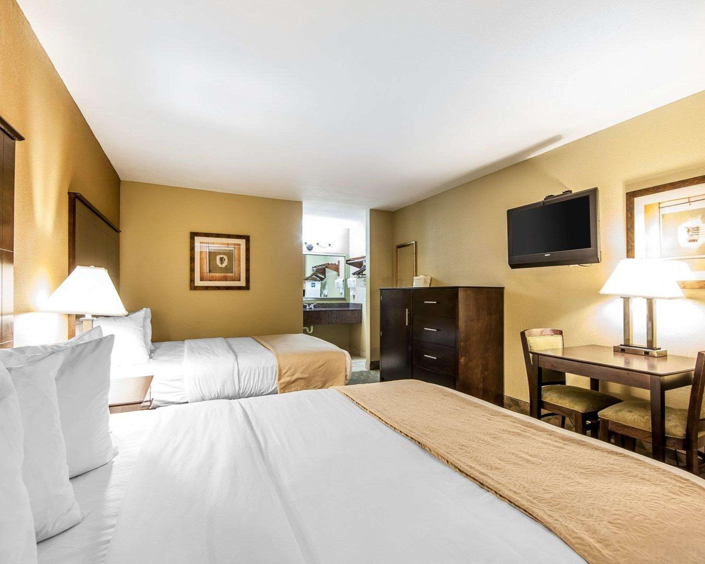 Quality Inn & Suites Bremen Exterior photo