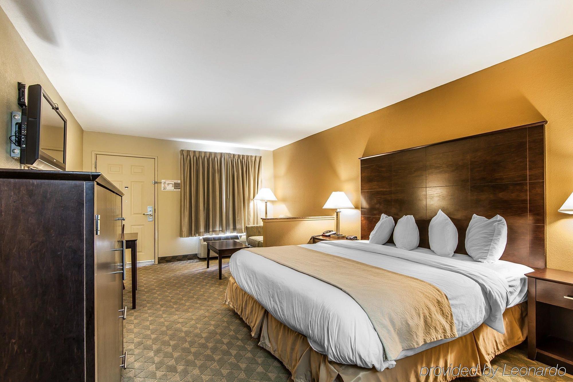 Quality Inn & Suites Bremen Exterior photo