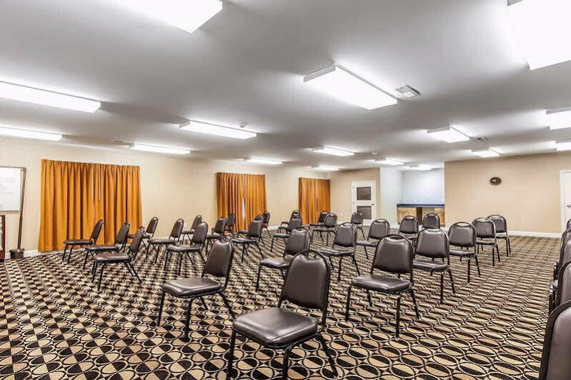 Quality Inn & Suites Bremen Exterior photo